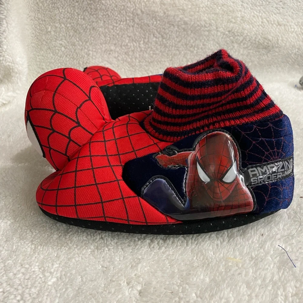 Spider man little boy slippers!
